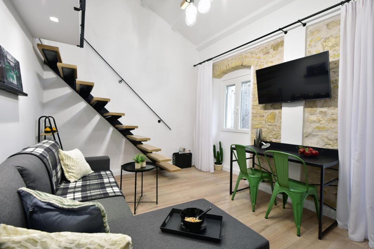 Queen 4 Apartment In The Heart Of The Corfu Historical Old Town Center 外观 照片